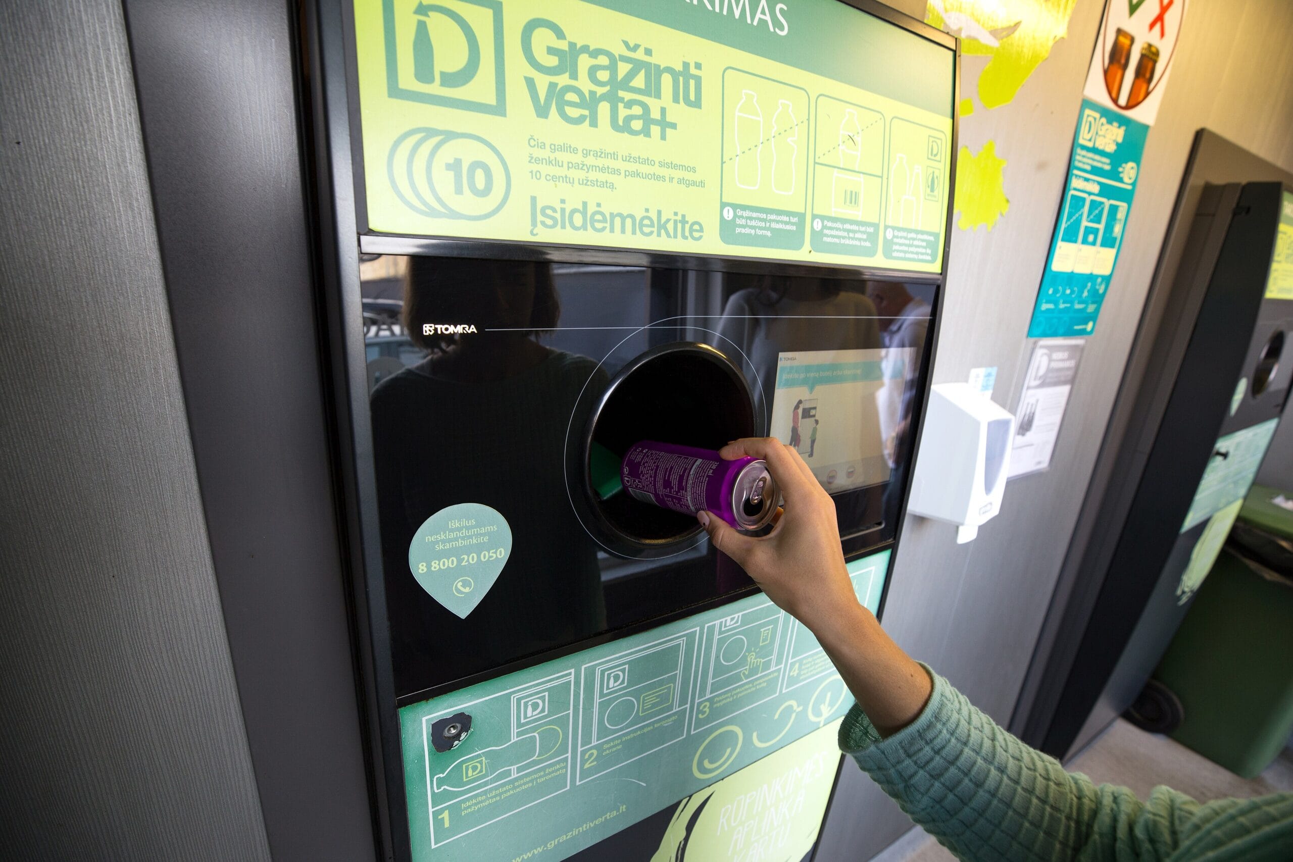 Automat do recyklingu puszek