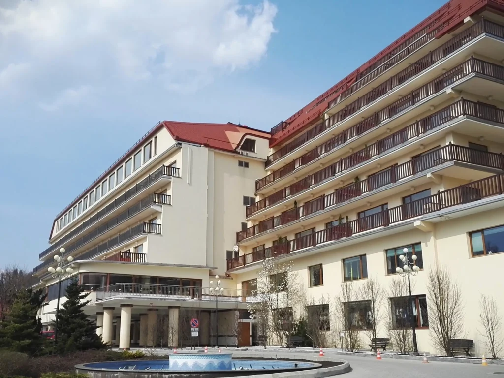 Nowoczesny Hotel Gołębiewski w Wiśle z pięknym otoczeniem